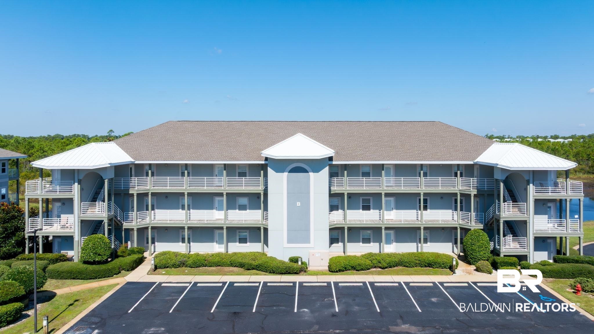 397951 | Photo 24