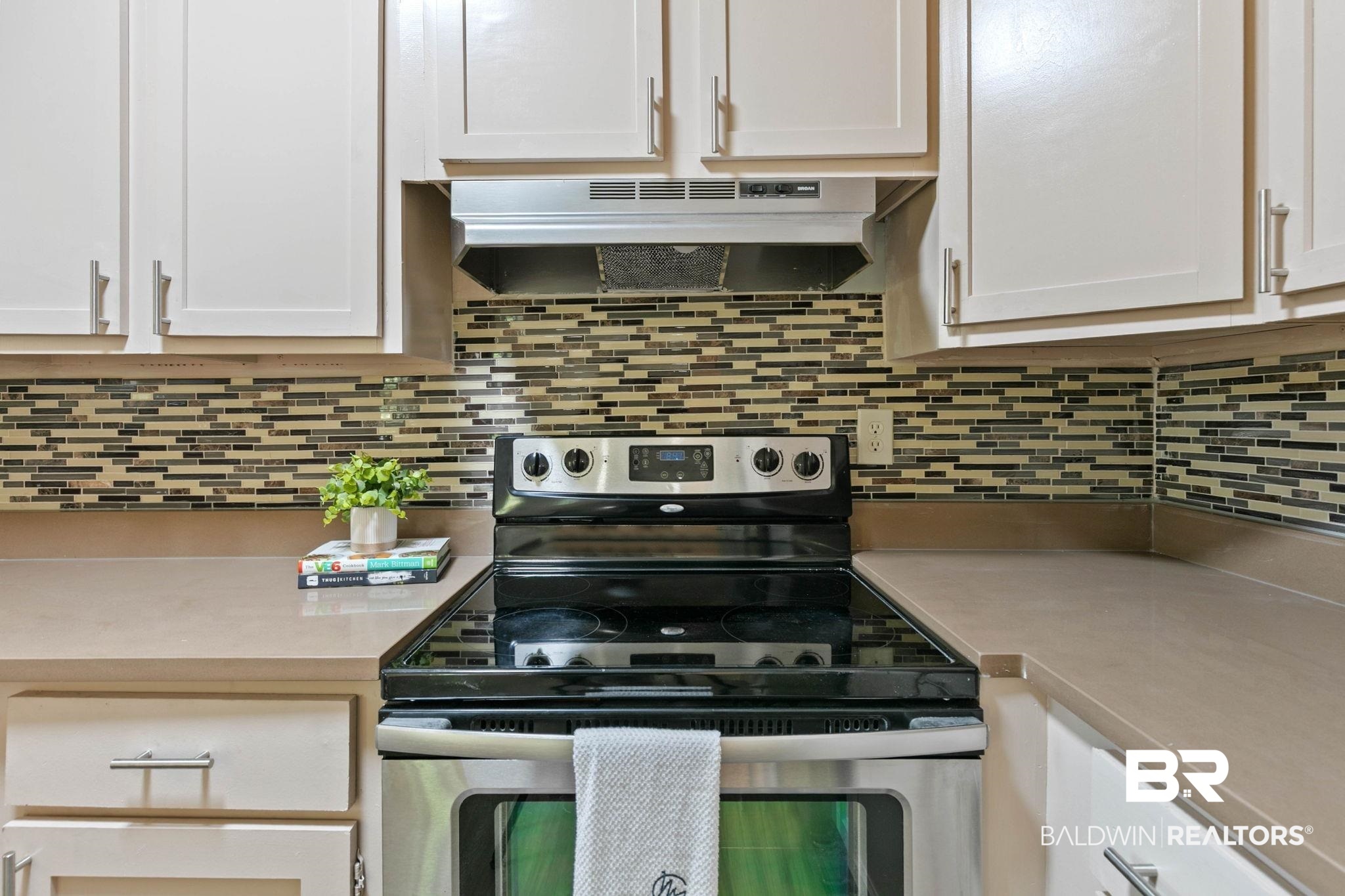 397010 | Photo 23