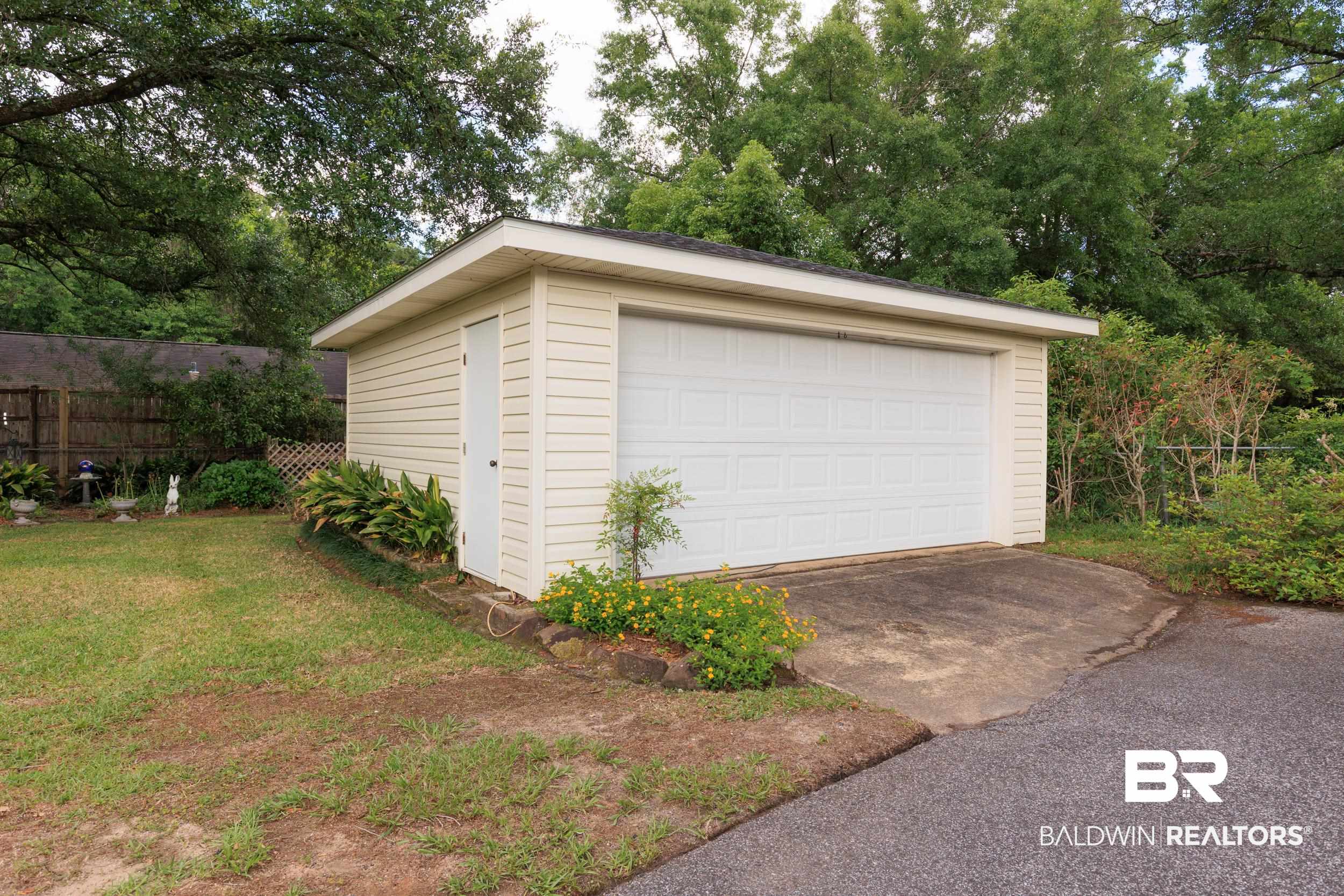 397900 | Photo 26
