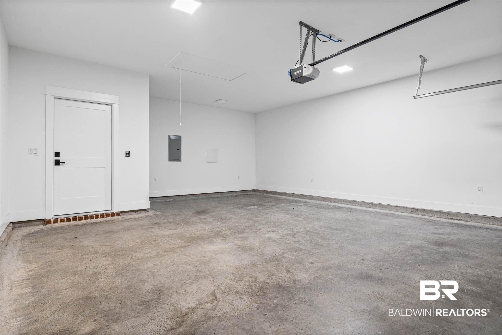 397046 | Photo 22