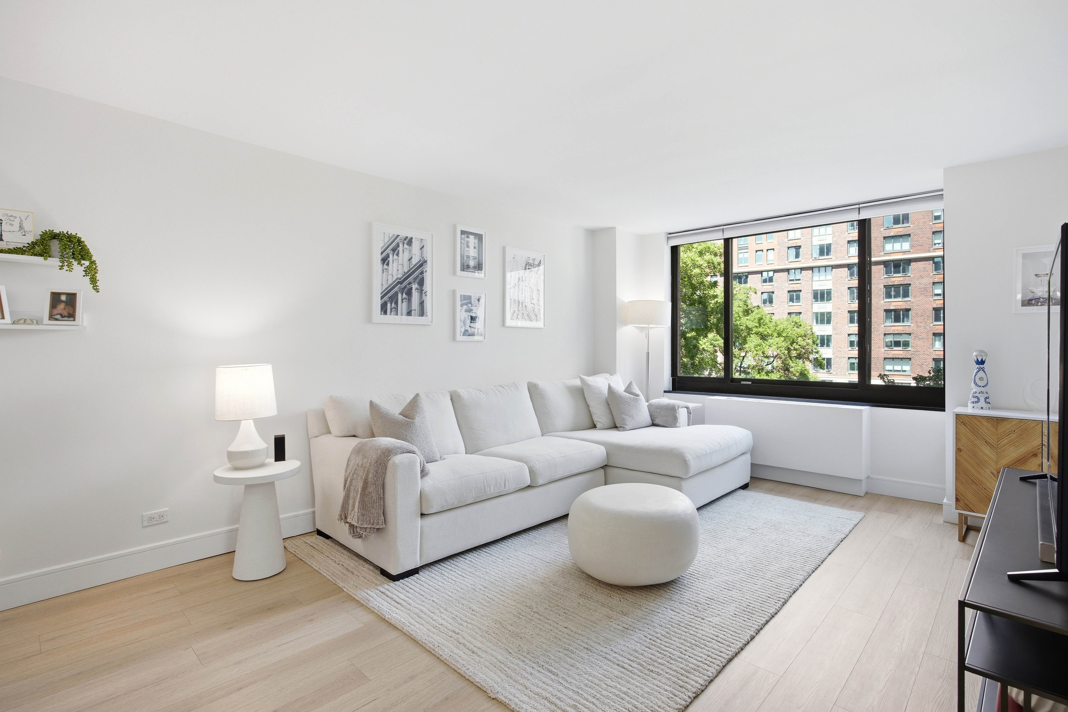 200 Rector Place 4U Battery Park City New York NY 10280