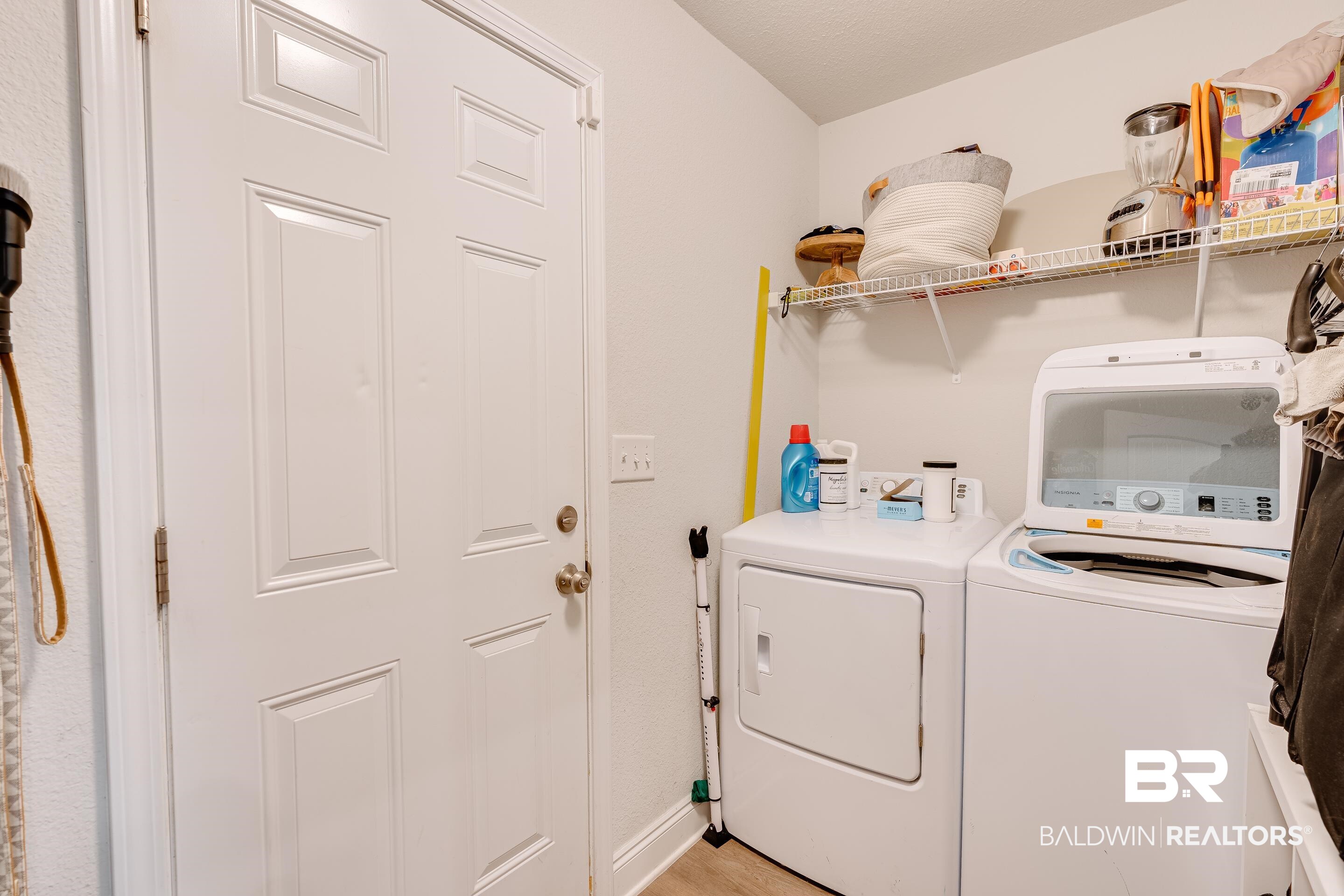 398050 | Photo 23