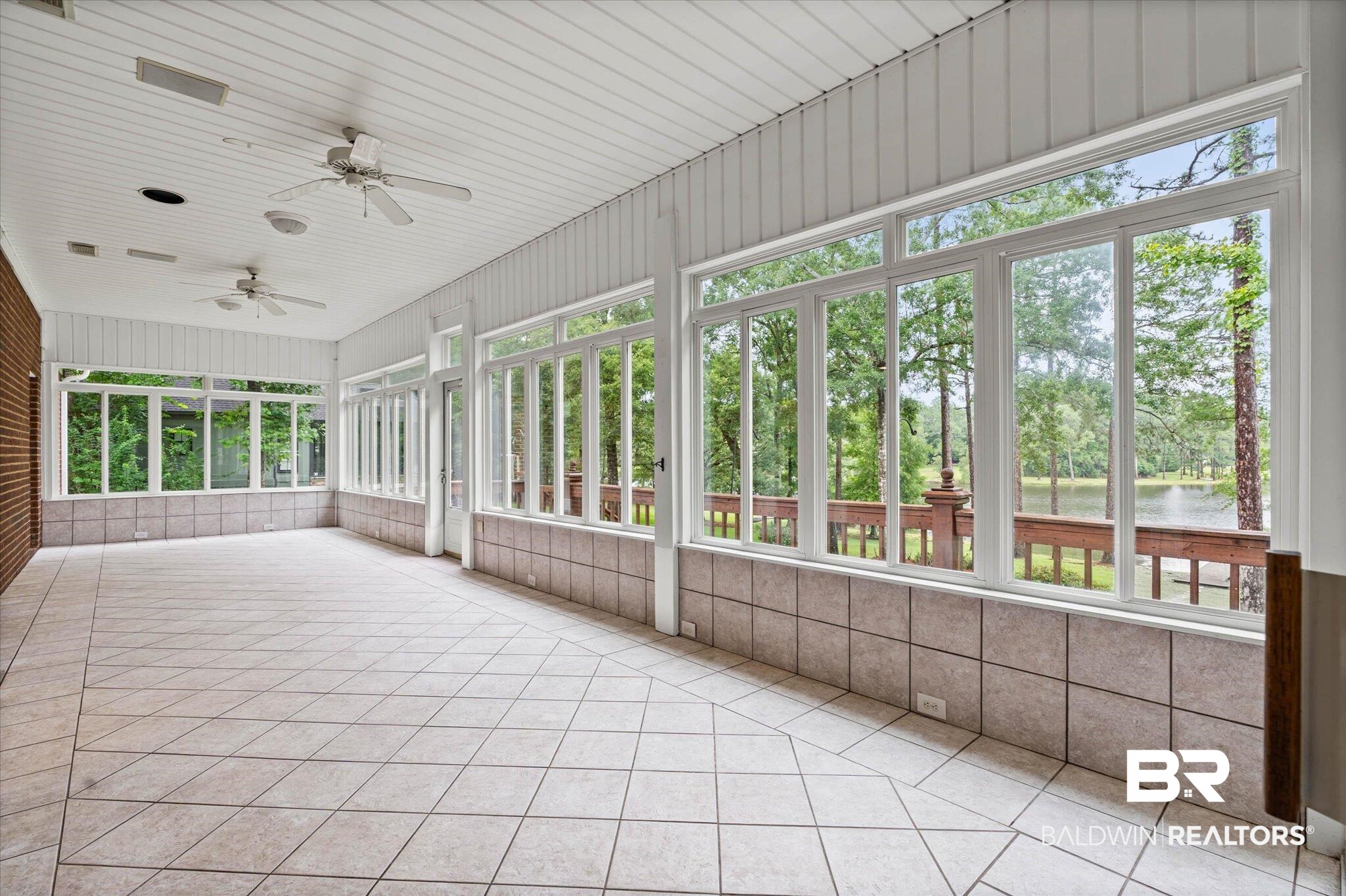 398151 | Photo 29
