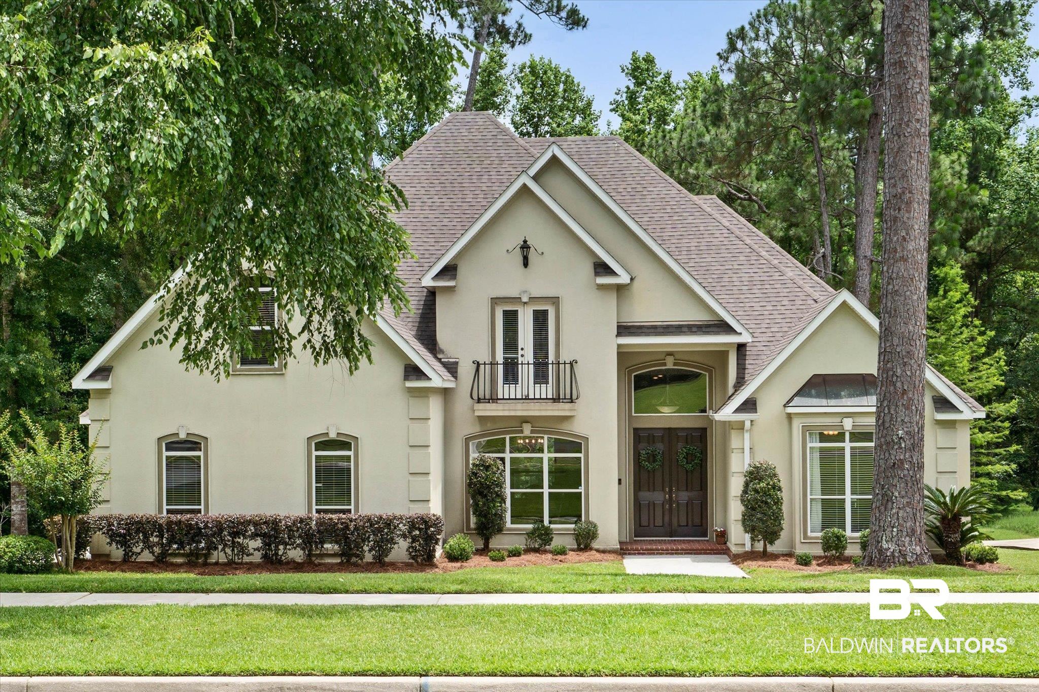 Large Homes for Sale in Daphne
