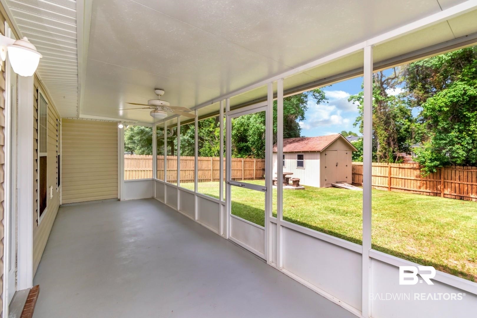 398171 | Photo 28