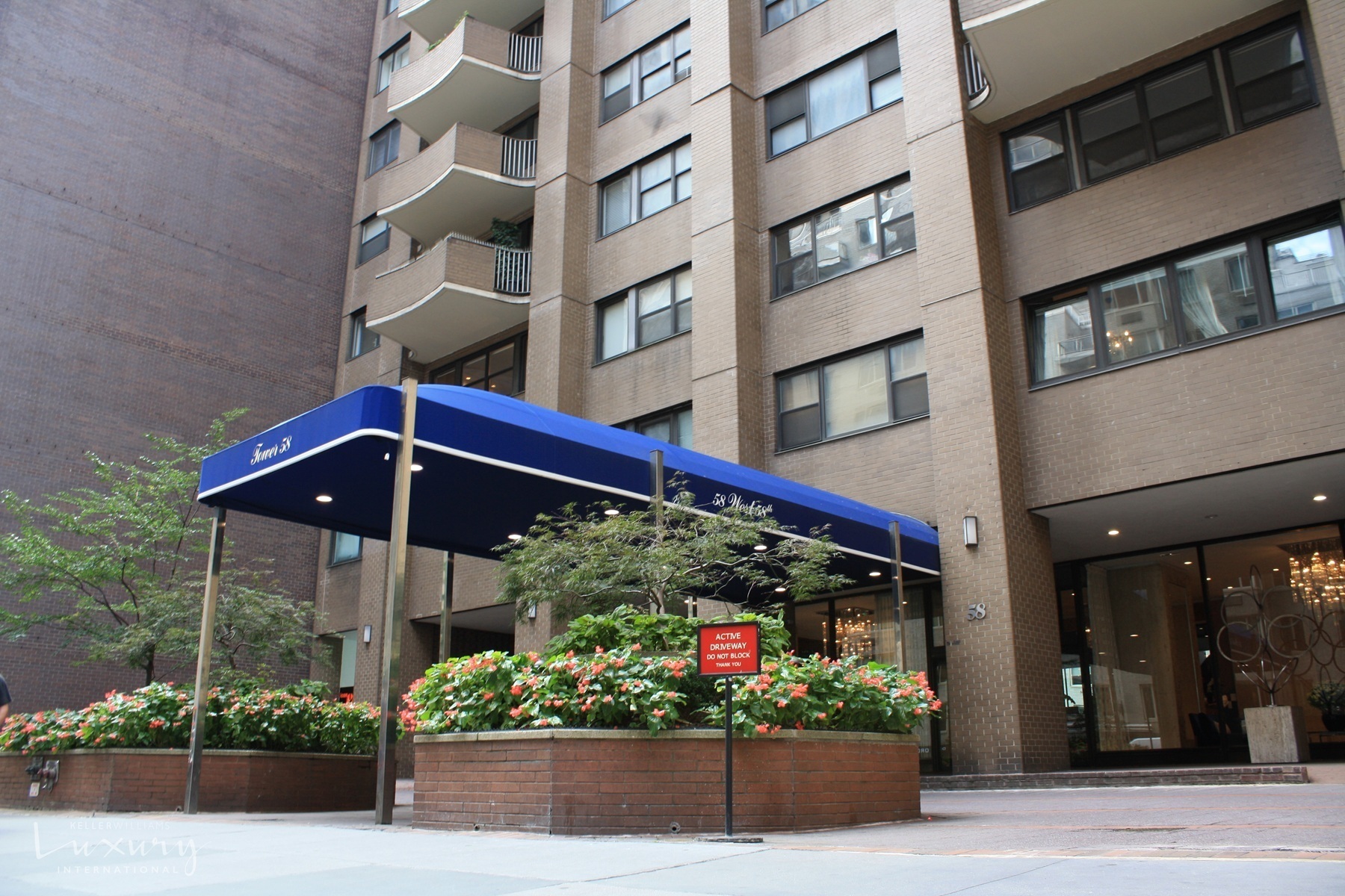 58 West 58th Street 19A Midtown West New York NY 10019