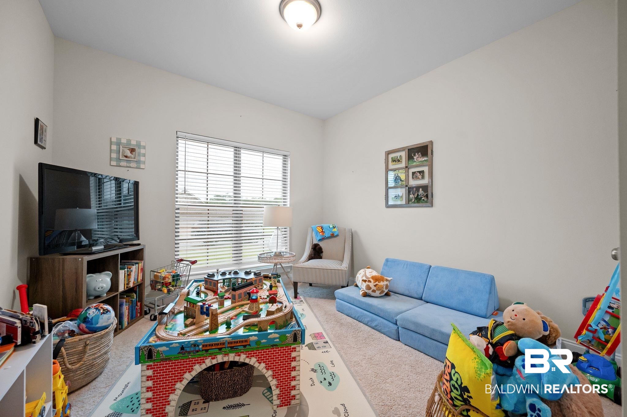 397863 | Photo 27