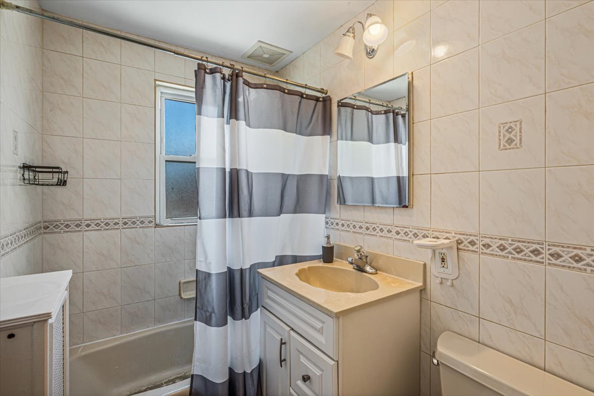 99-13 Ascan Avenue Forest Hills Queens NY 11375