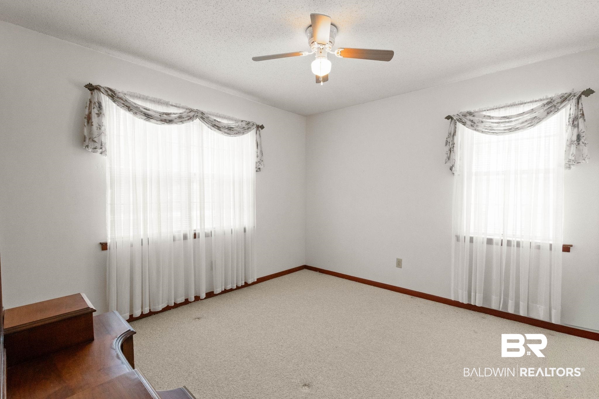 398286 | Photo 25