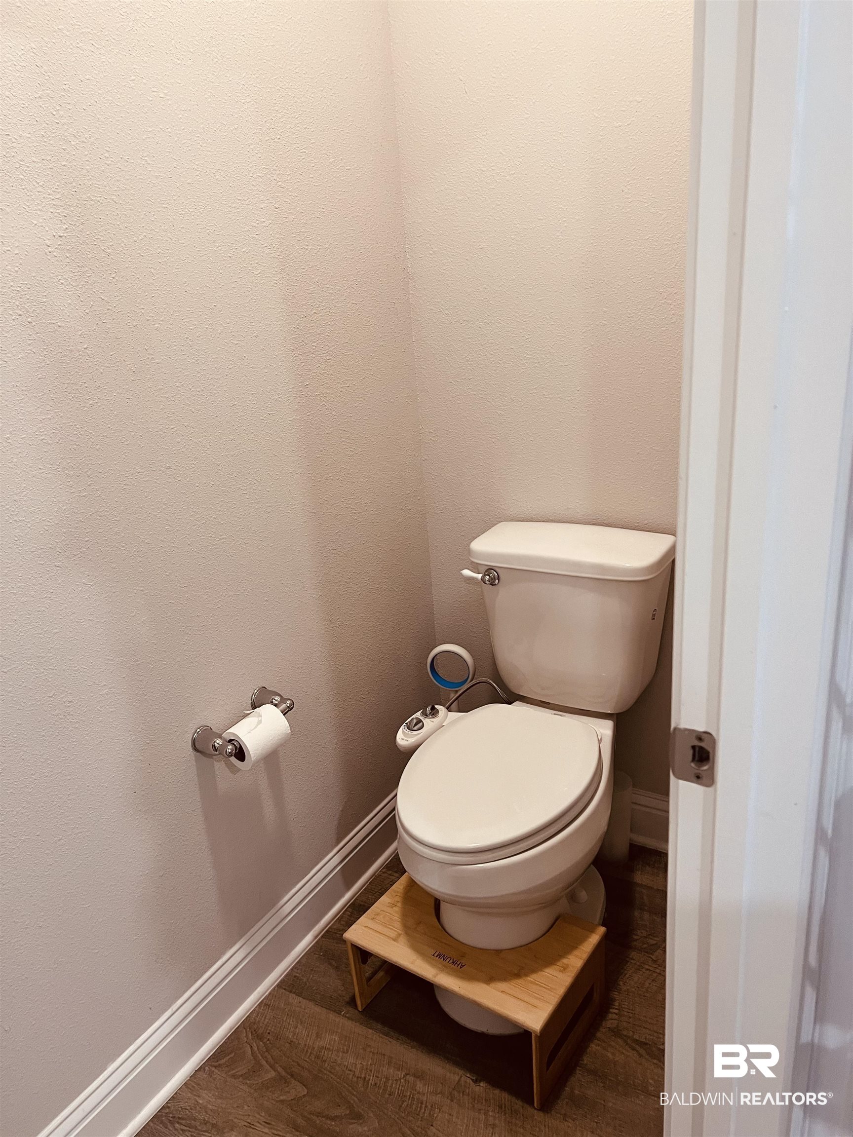 398304 | Photo 24