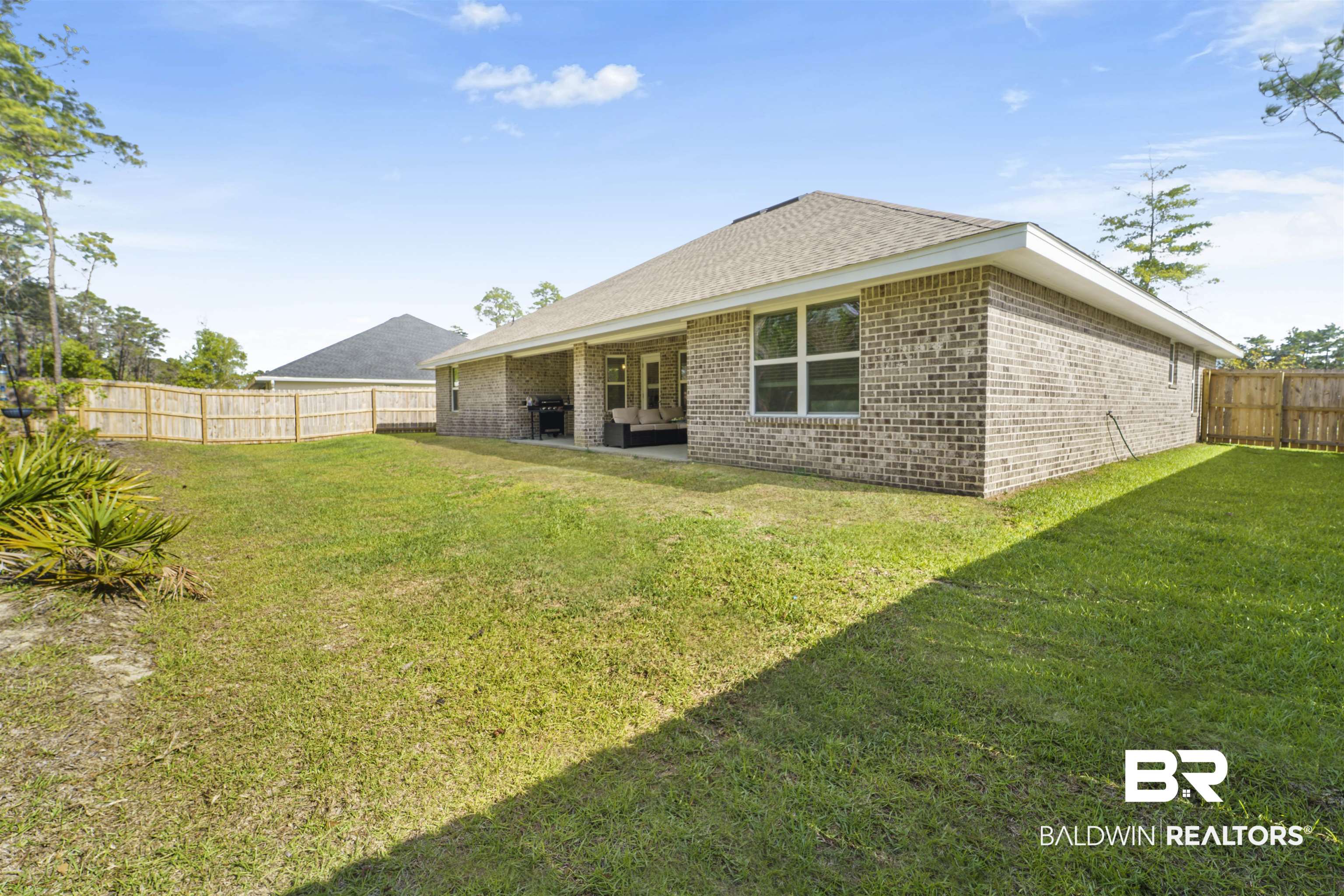 398341 | Photo 28