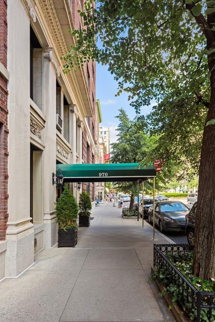 970 Park Avenue 10N Upper East Side New York NY 10028