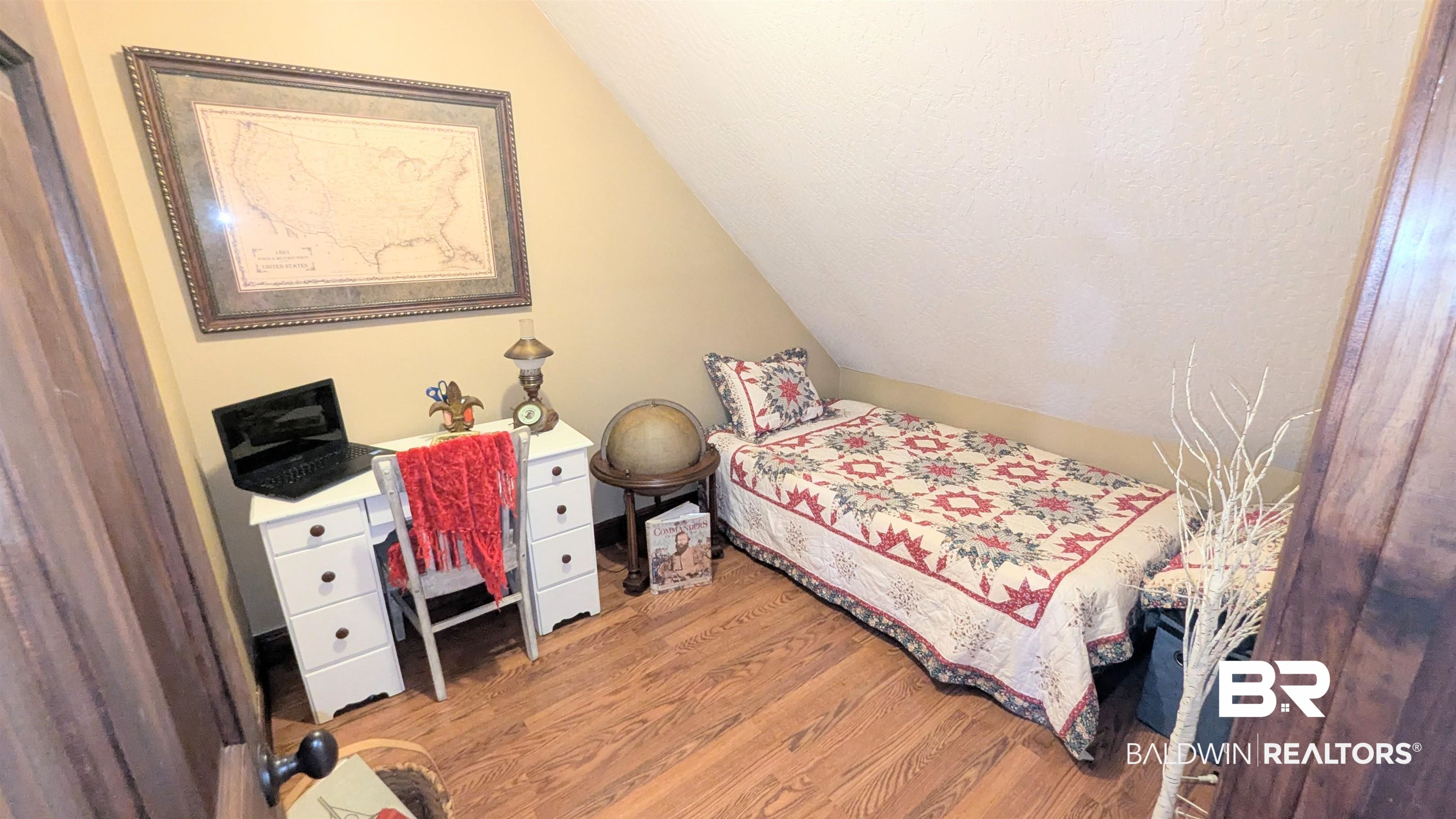 398364 | Photo 25