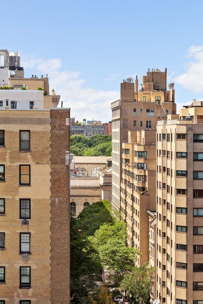 970 Park Avenue 10N Upper East Side New York NY 10028