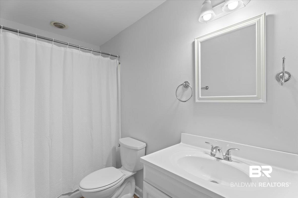 398489 | Photo 18