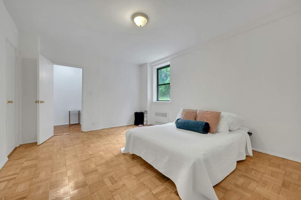 735 Kappock Street 2F Spuyten Duyvil Bronx NY 10463