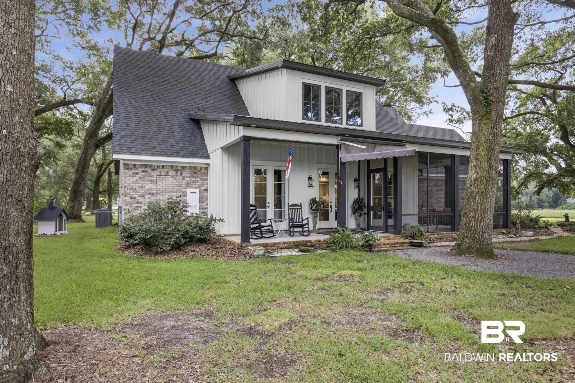 12190 Mandrell Lane — photo 3