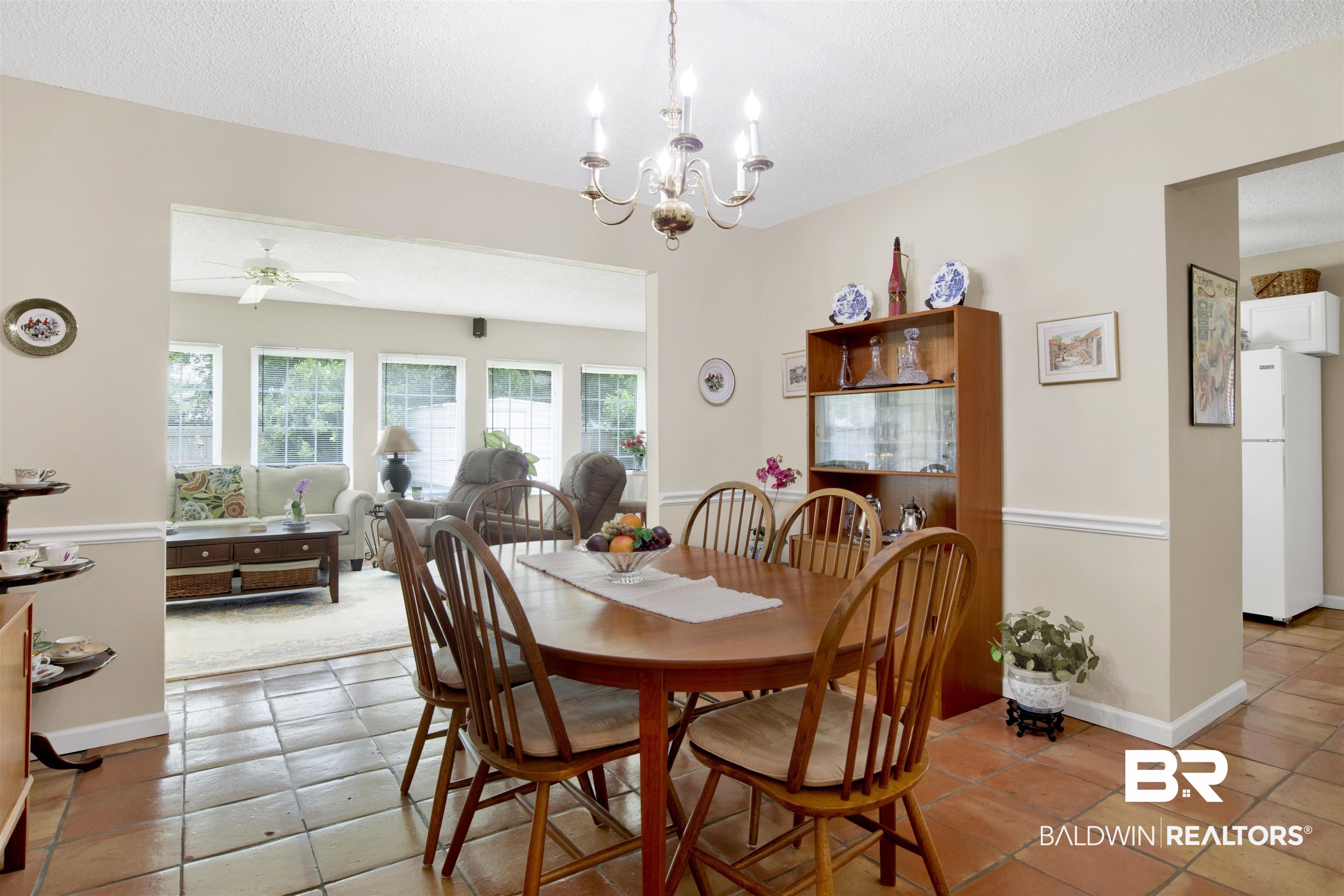 398600 | Photo 25