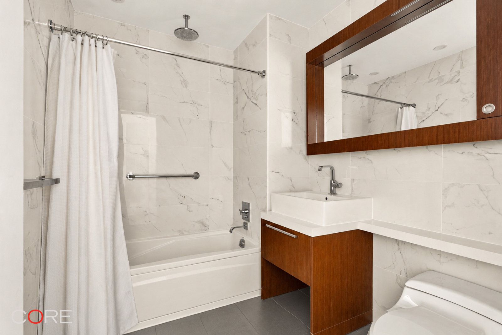305 West 16th Street Chelsea New York NY 10011