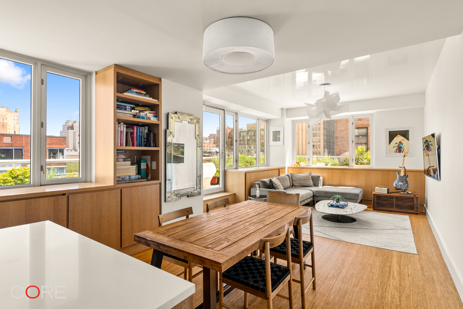 305 West 16th Street Chelsea New York NY 10011