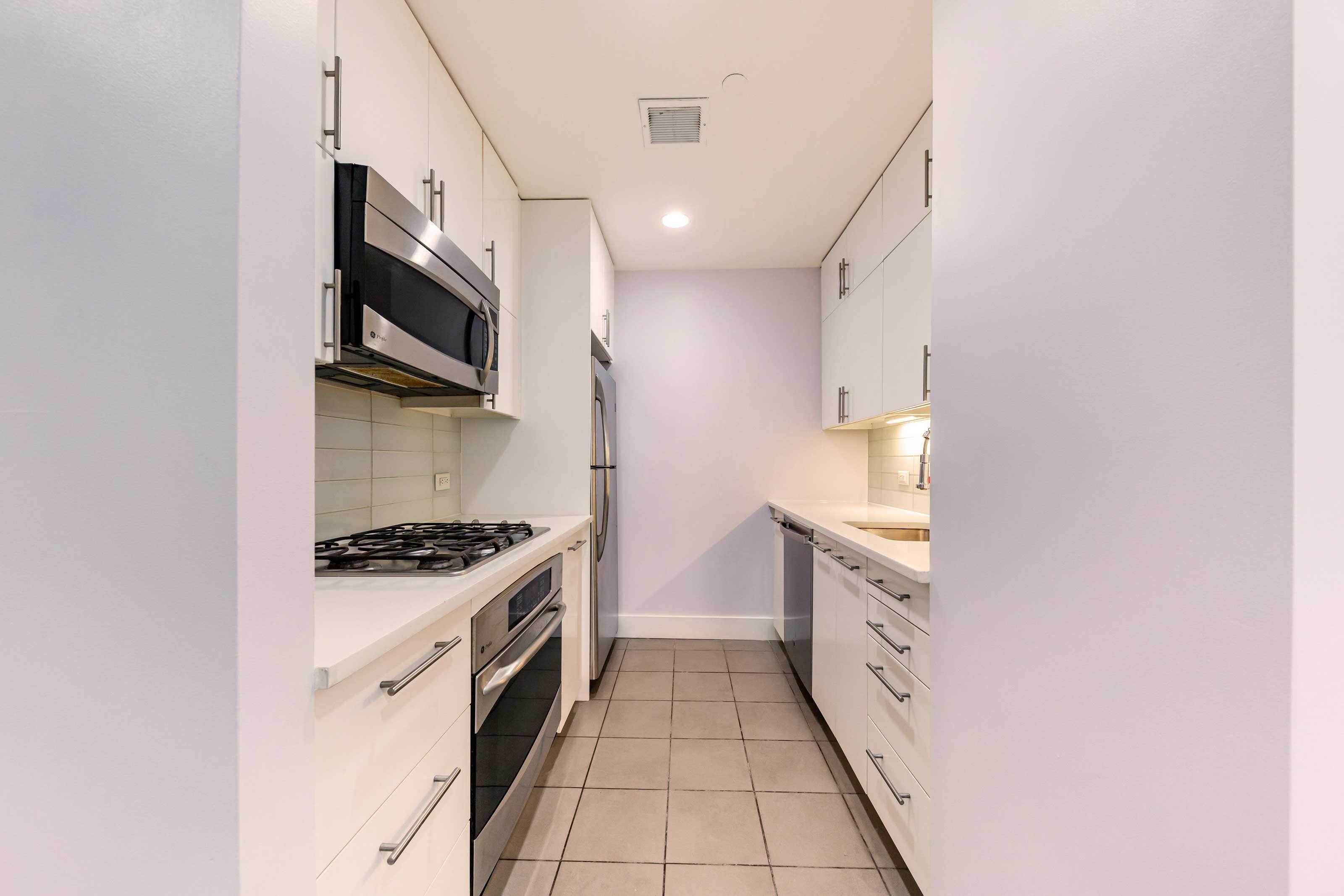 72 Steuben Street 2A Clinton Hill Brooklyn NY 11205
