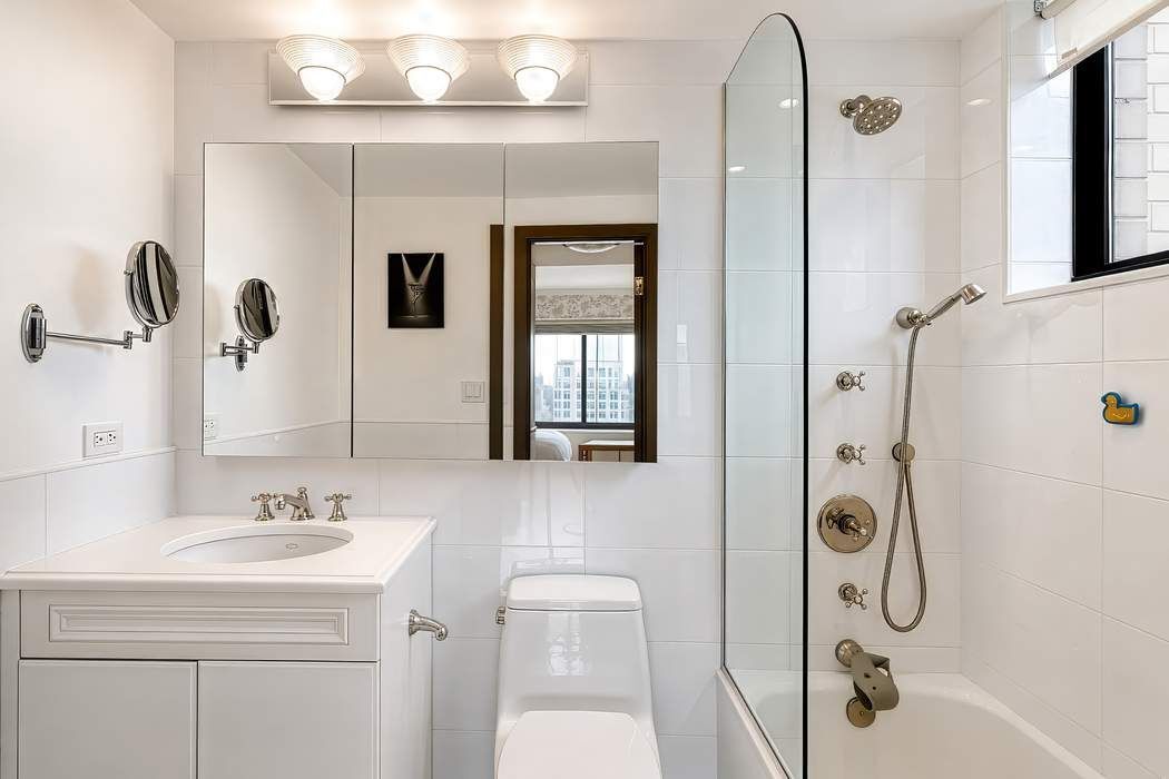 400 East 70th Street Upper East Side New York NY 10021