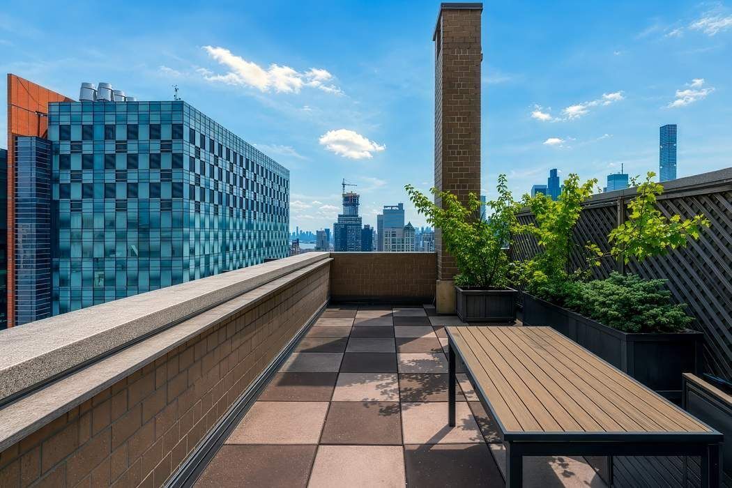 400 East 70th Street Upper East Side New York NY 10021