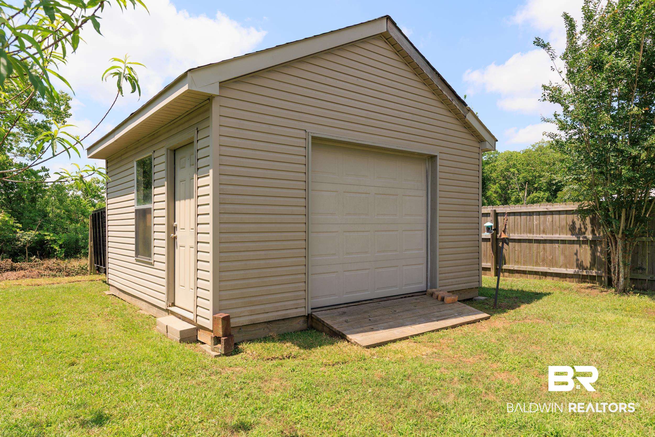 398761 | Photo 28
