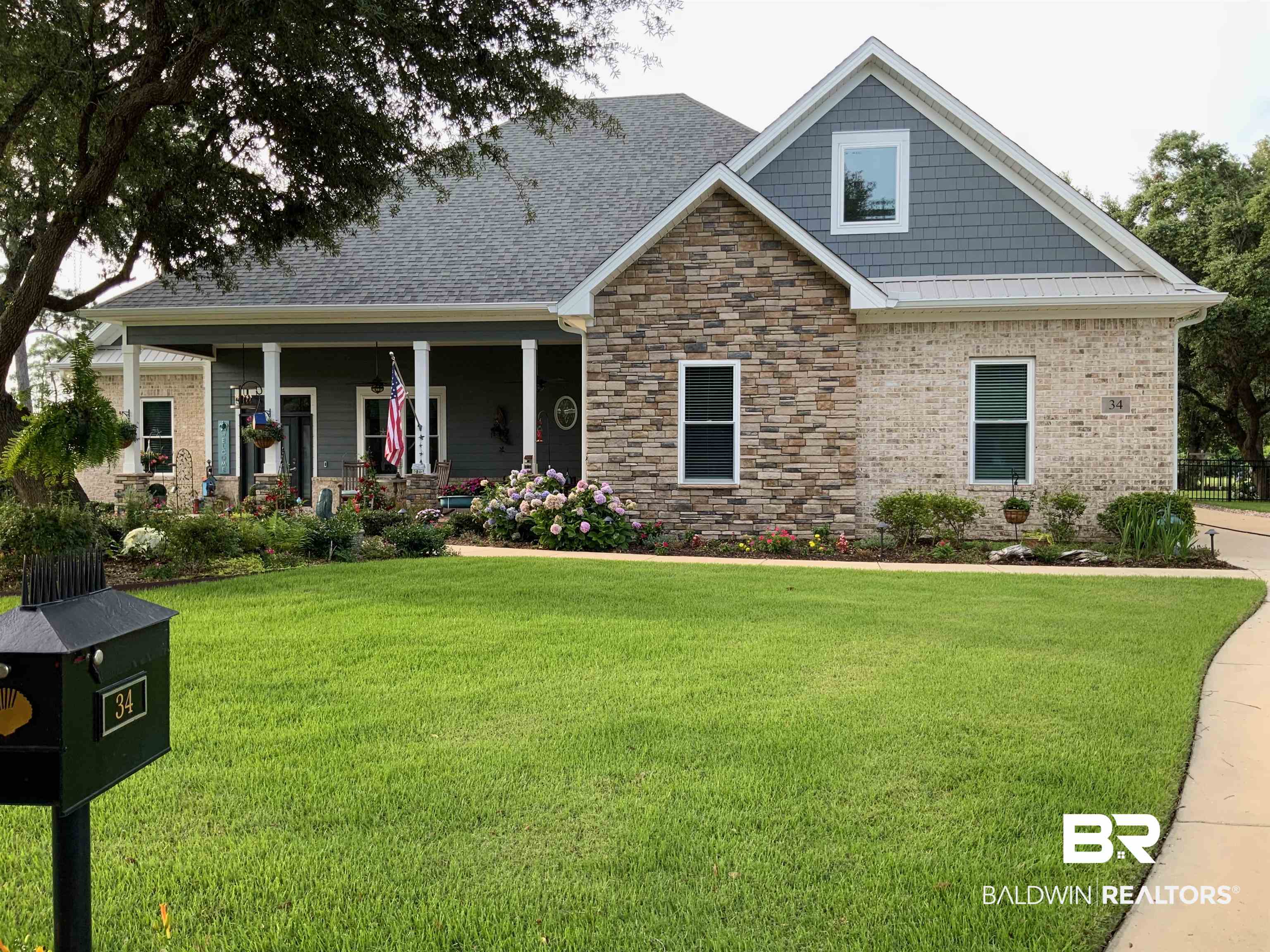 Large Homes for Sale in Gulf Shores
