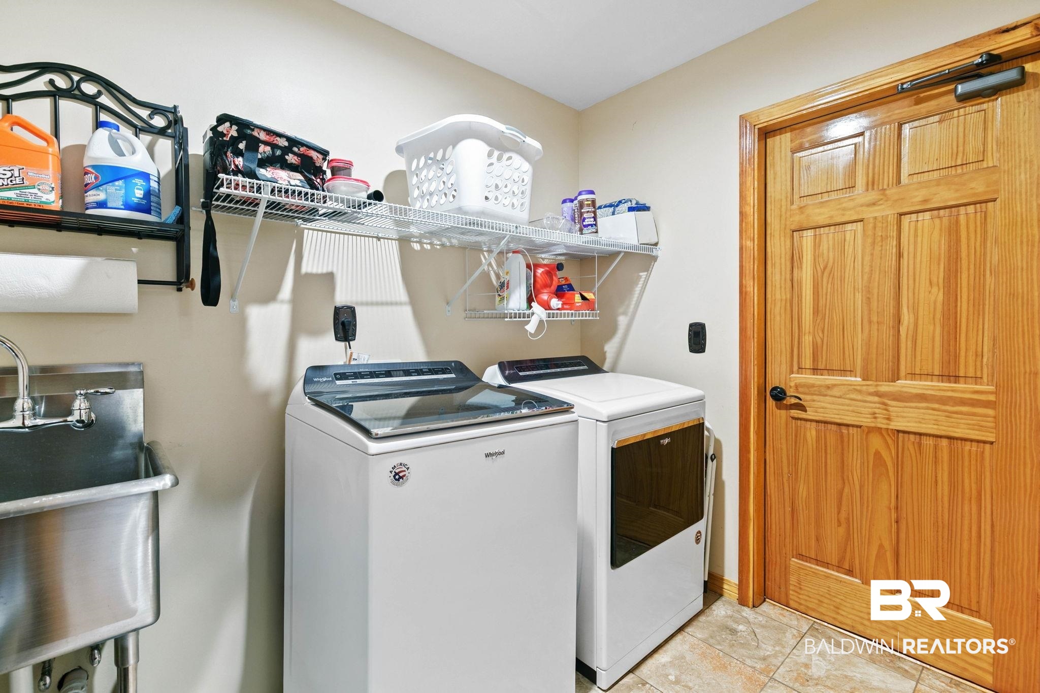 397813 | Photo 28