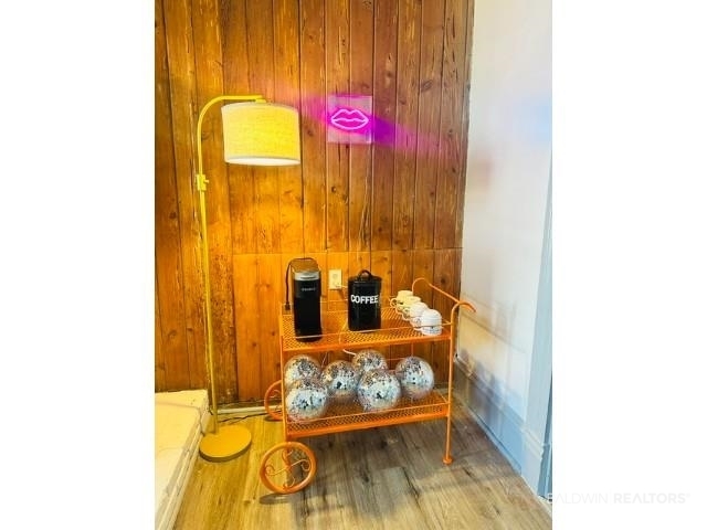 398847 | Photo 10