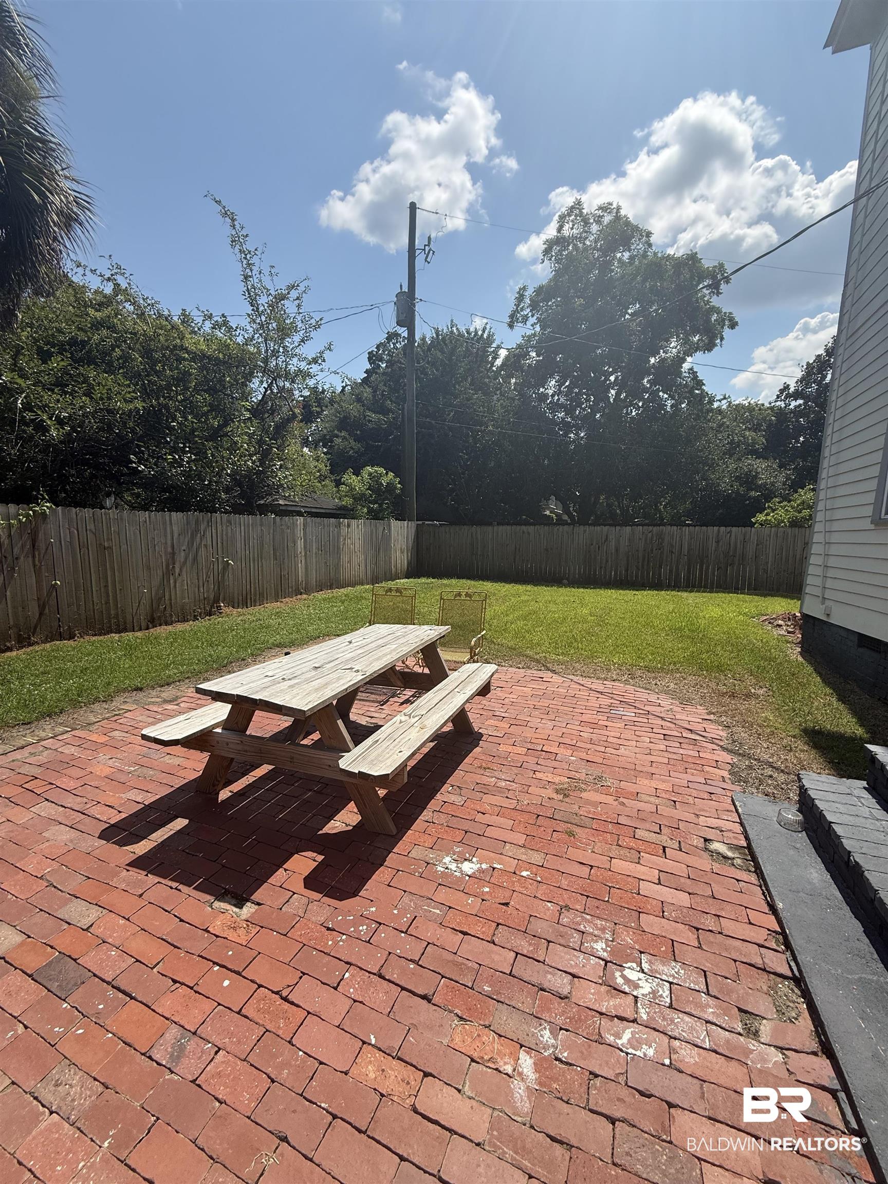 398847 | Photo 14
