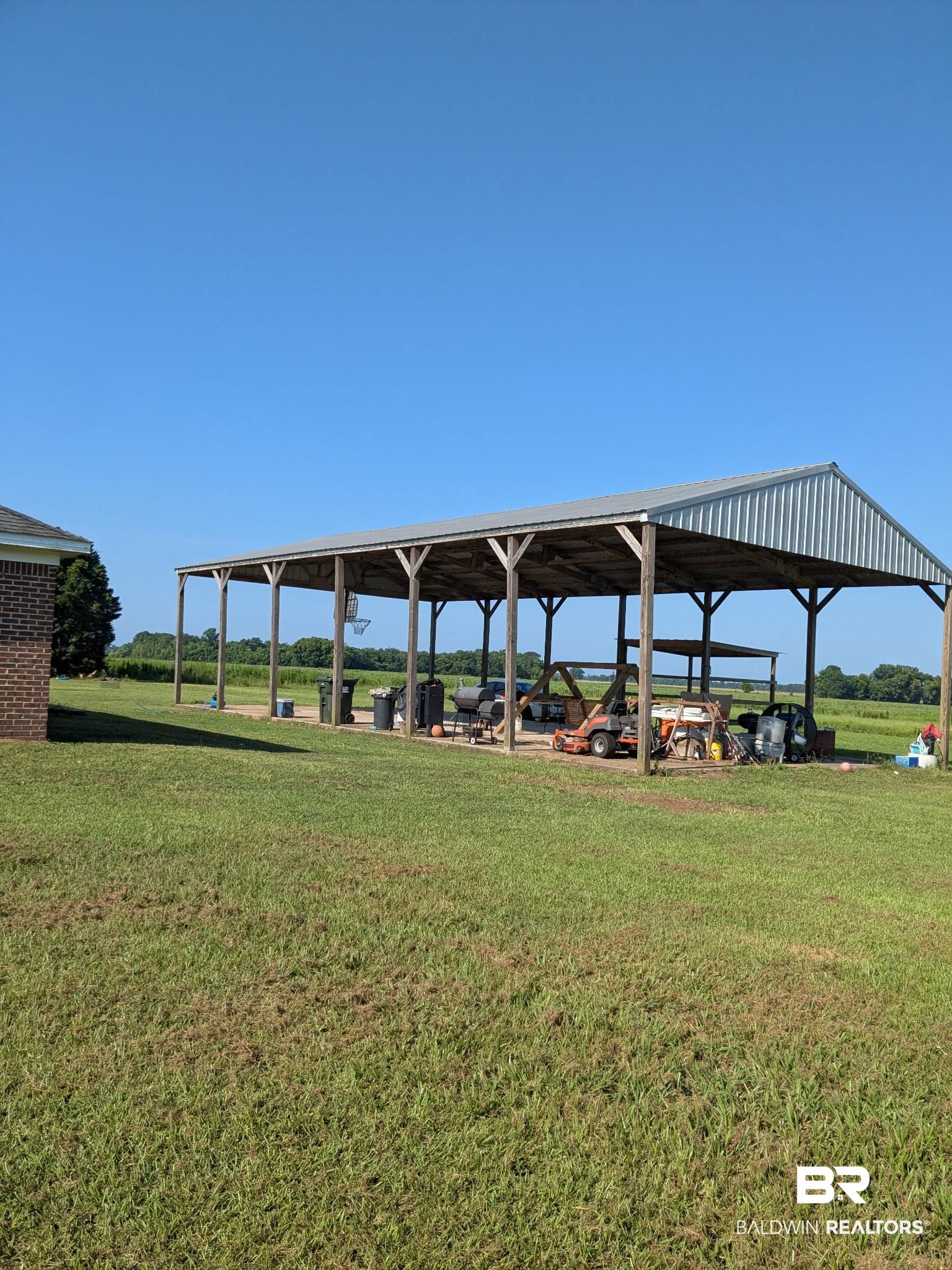 398846 | Photo 25