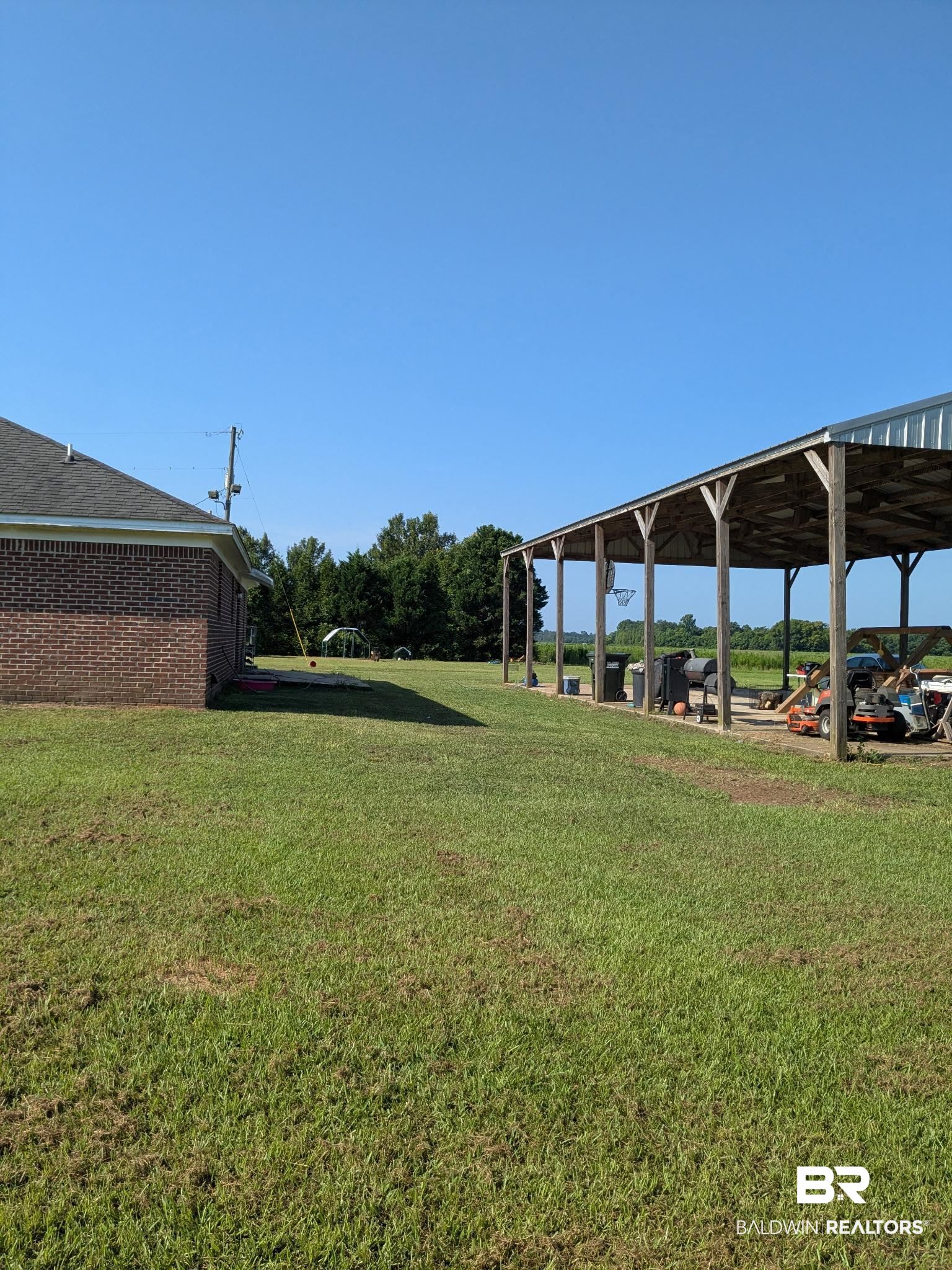 398846 | Photo 26