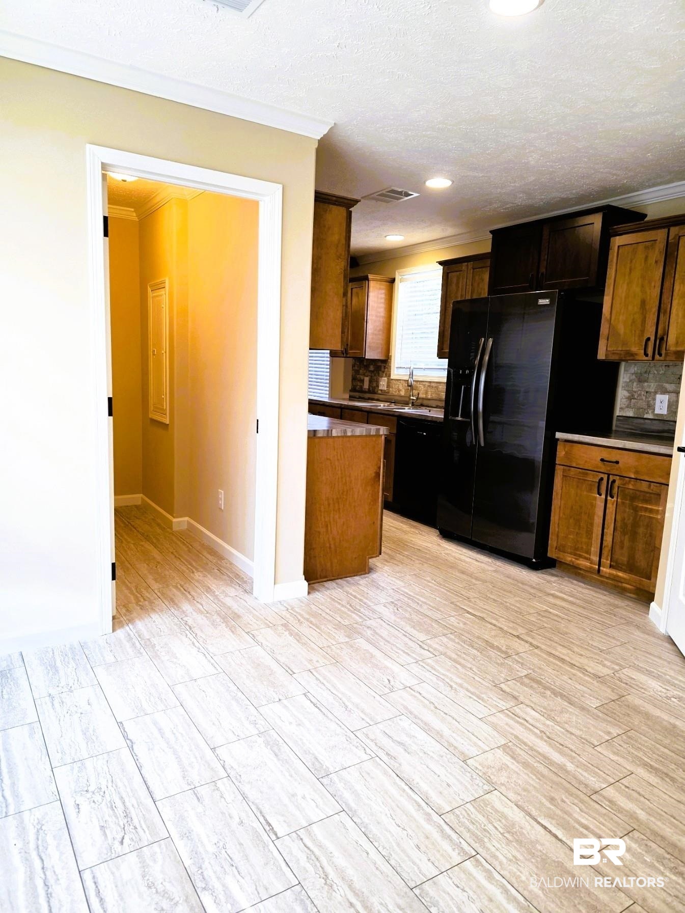 398775 | Photo 27