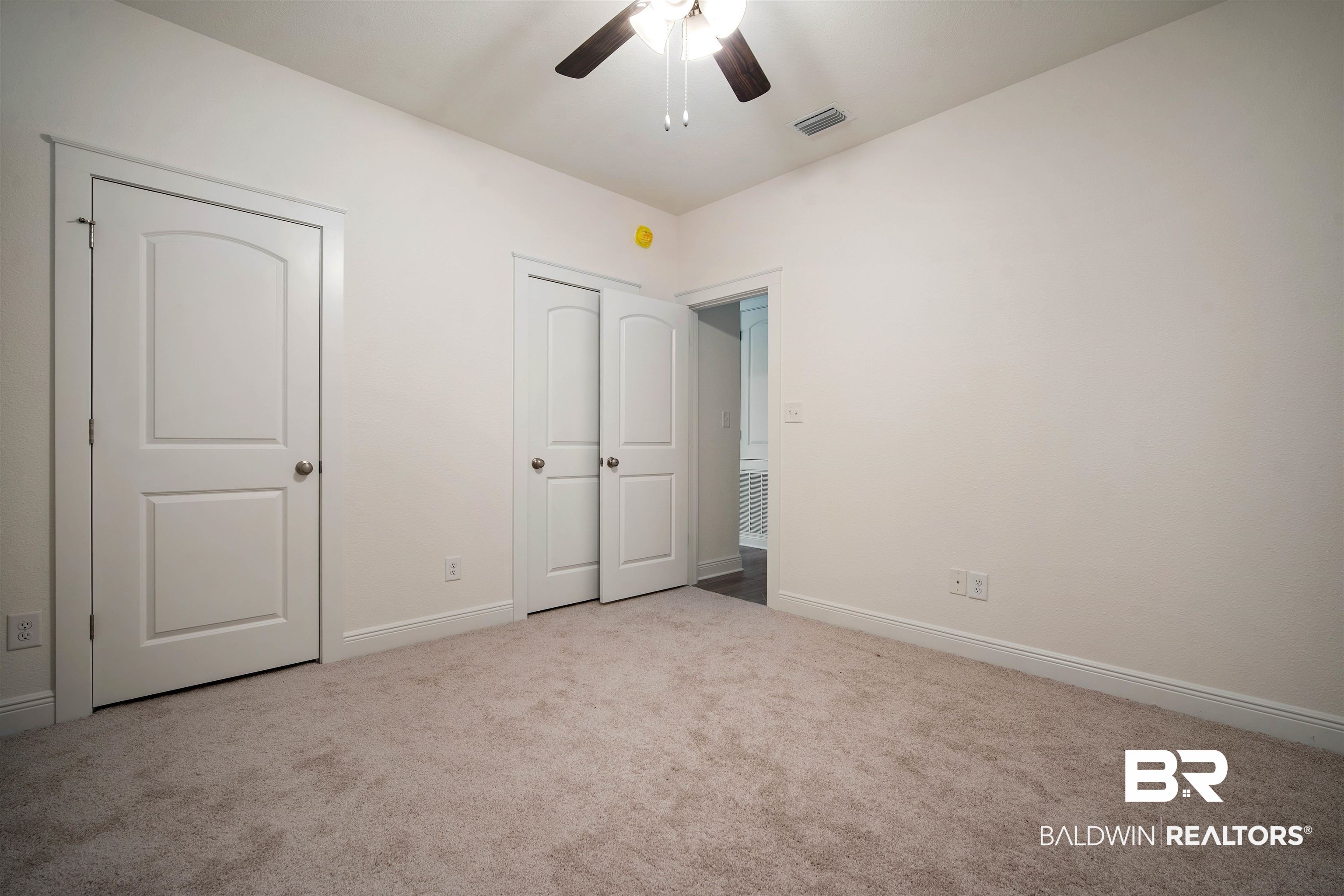 398983 | Photo 29