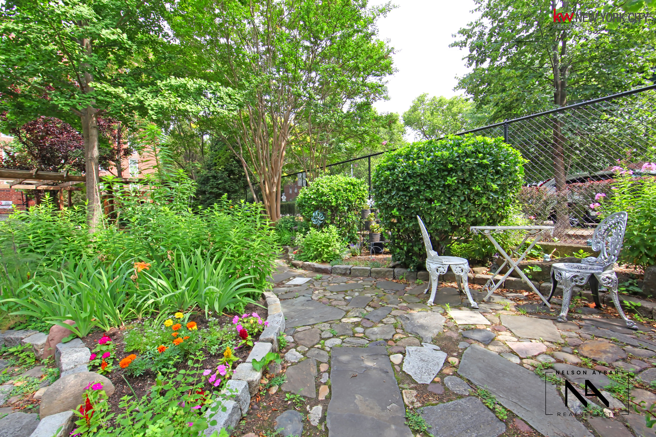 46-01 39th Avenue 103 Sunnyside Gardens Queens NY 11104