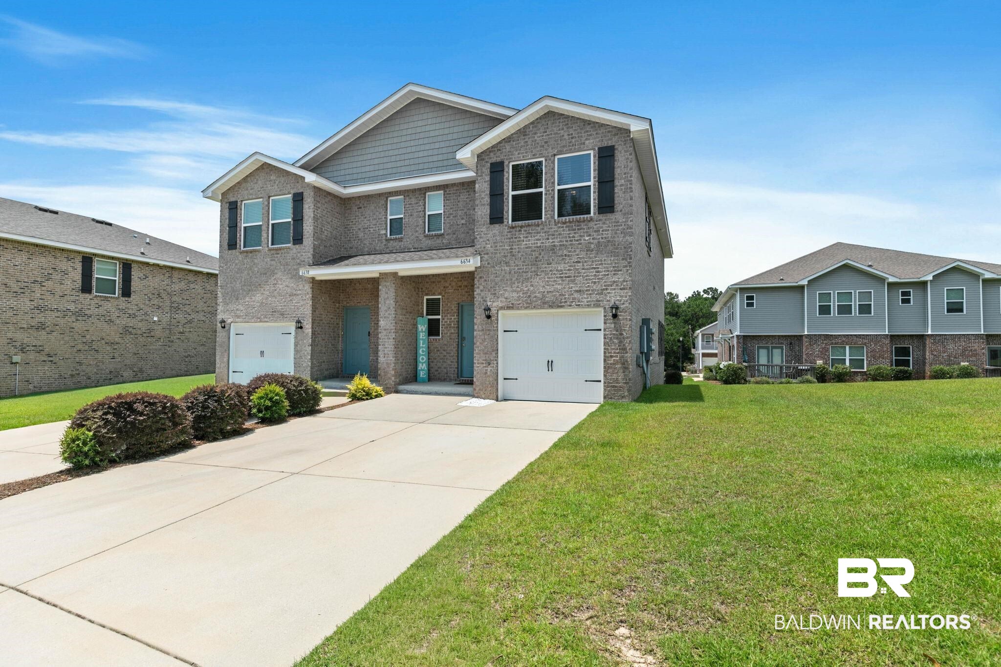 398863 | Photo 2