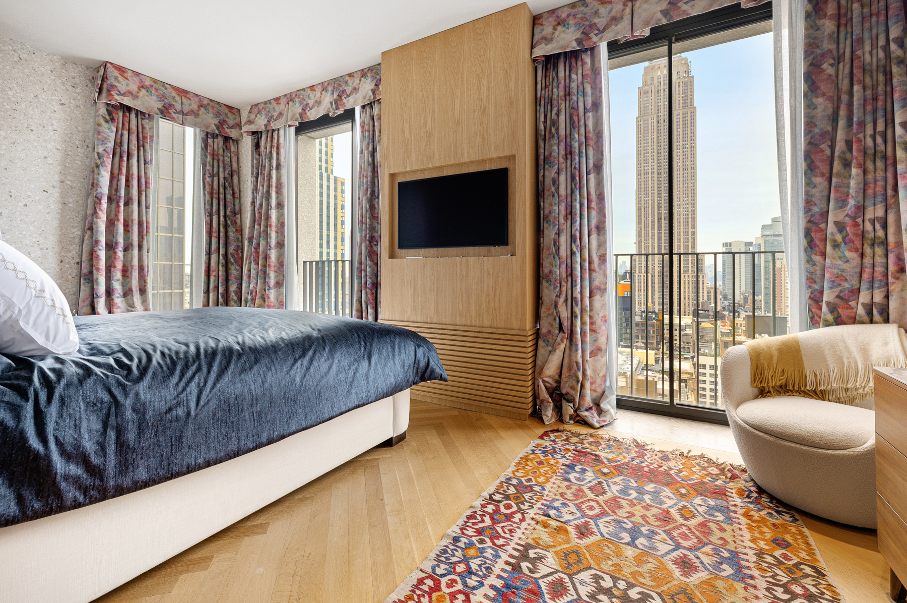 16 West 40th Street 27B Midtown West New York NY 10018