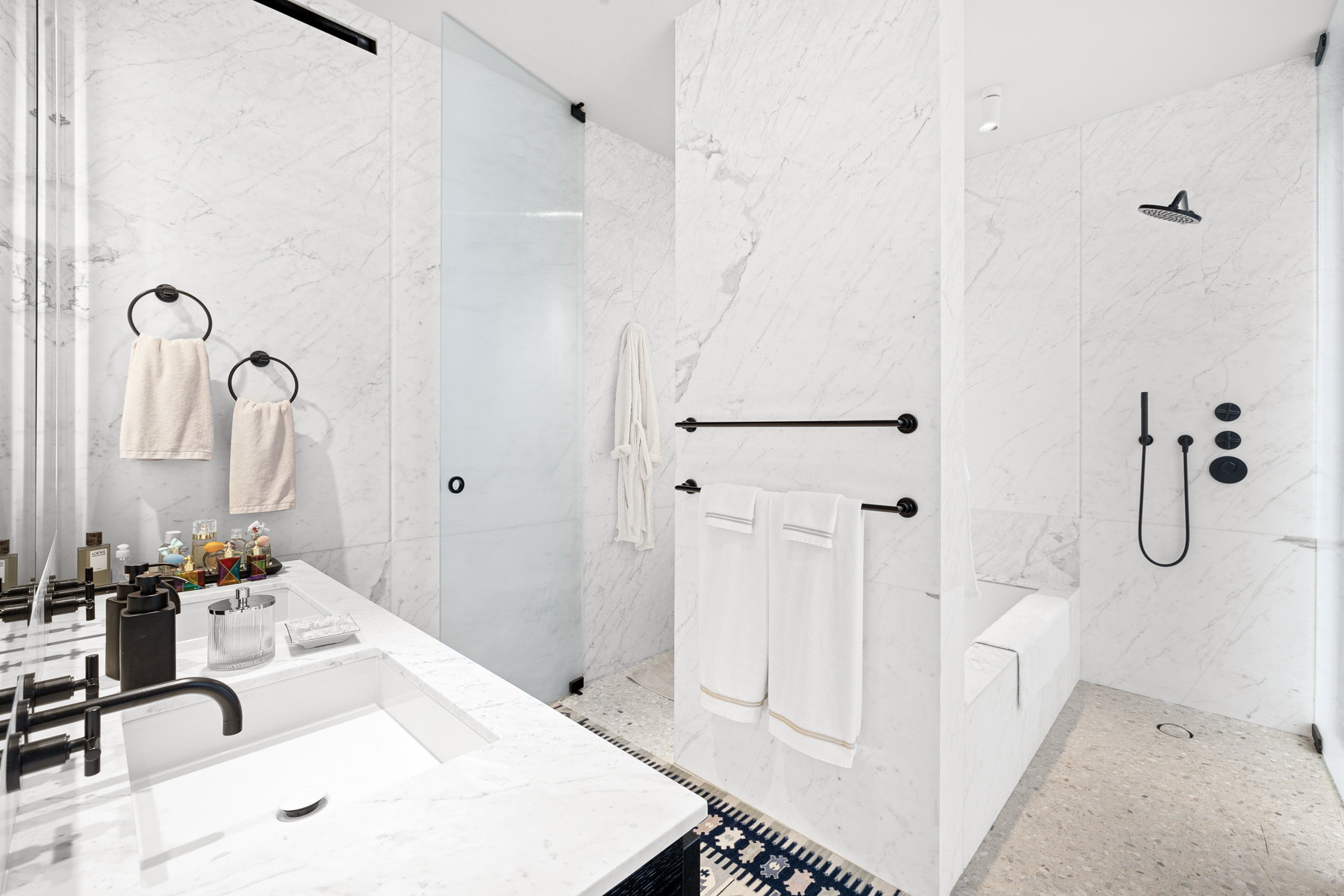 16 West 40th Street 27B Midtown West New York NY 10018