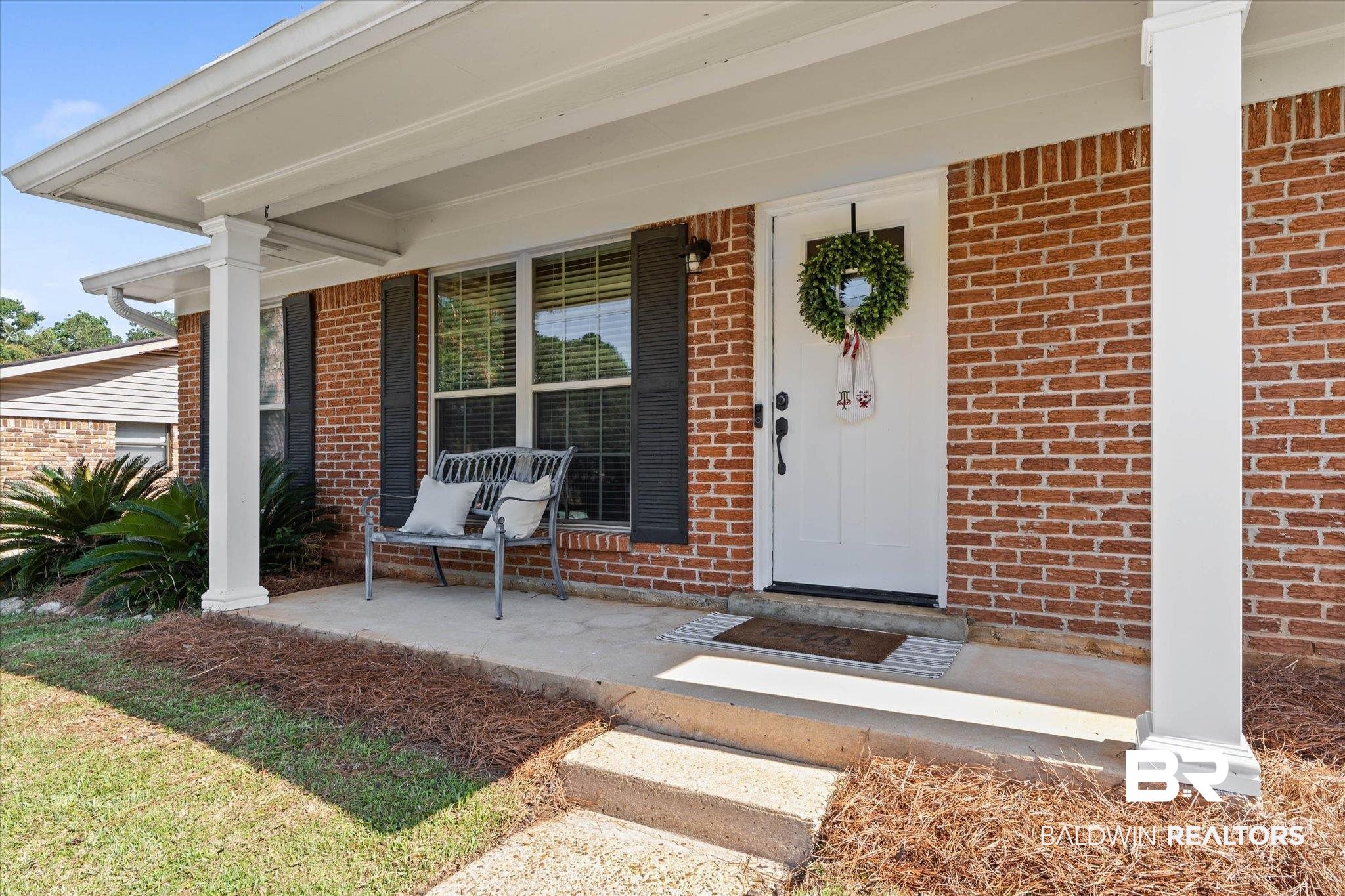 2nd image of 5612 N Vista Bonita Dr, Mobile, AL 36609 | MLS# 398698