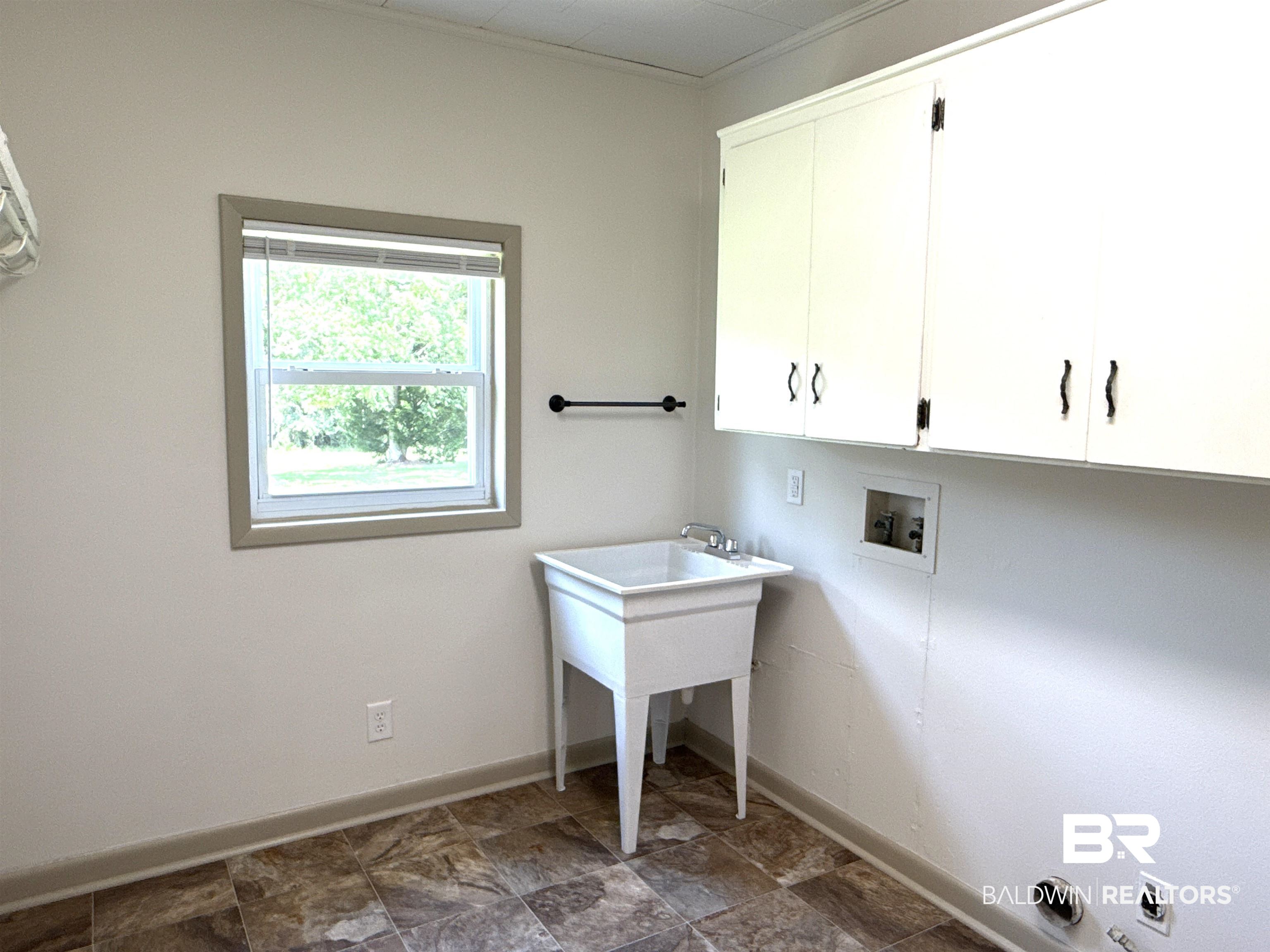 399146 | Photo 19