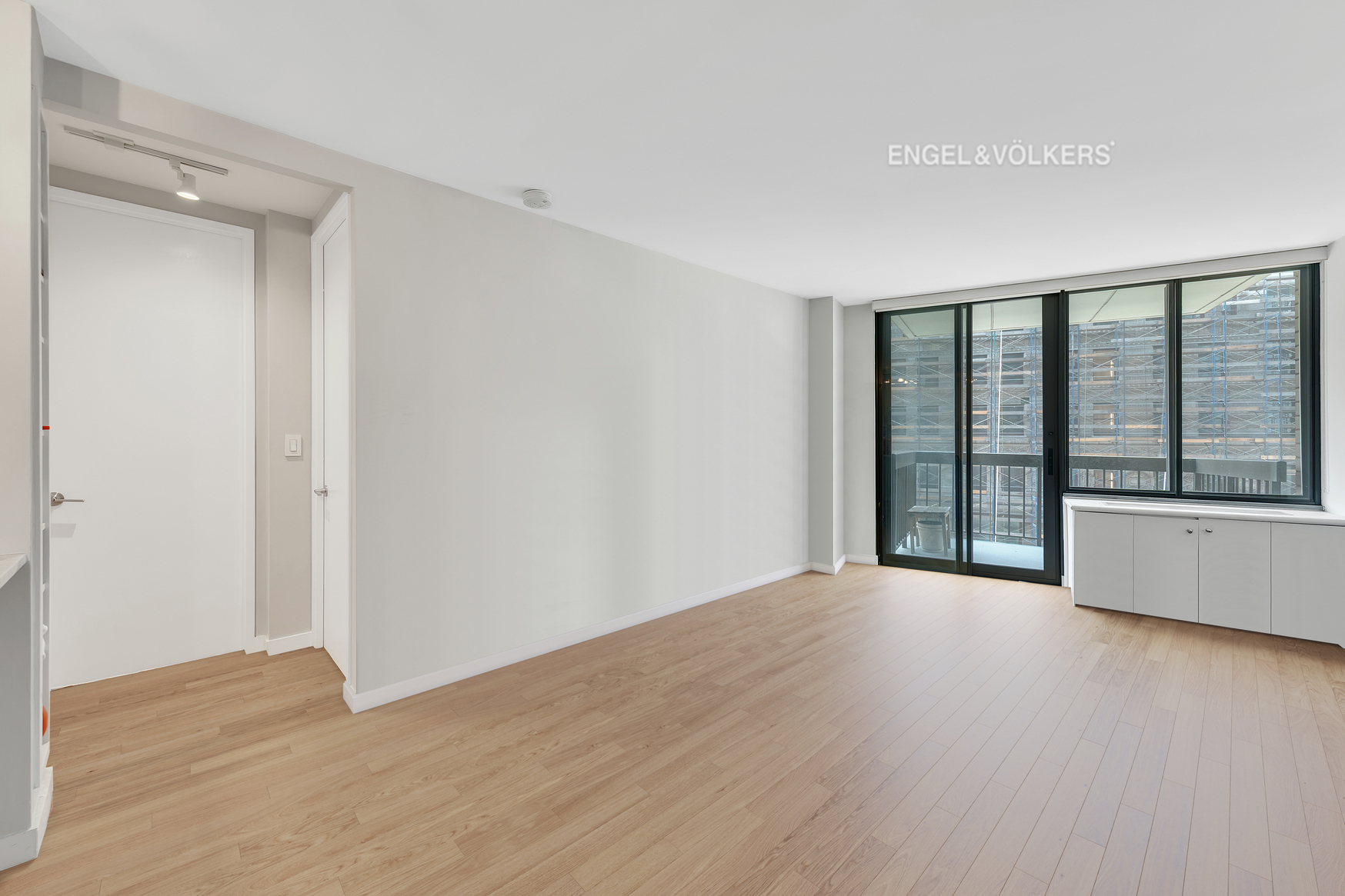 5 East 22nd Street 8F Flatiron District New York NY 10010