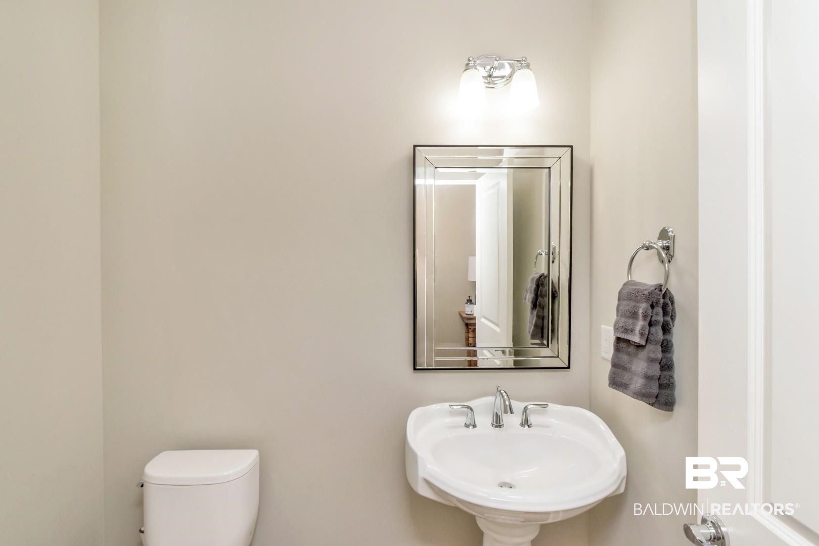 398901 | Photo 21