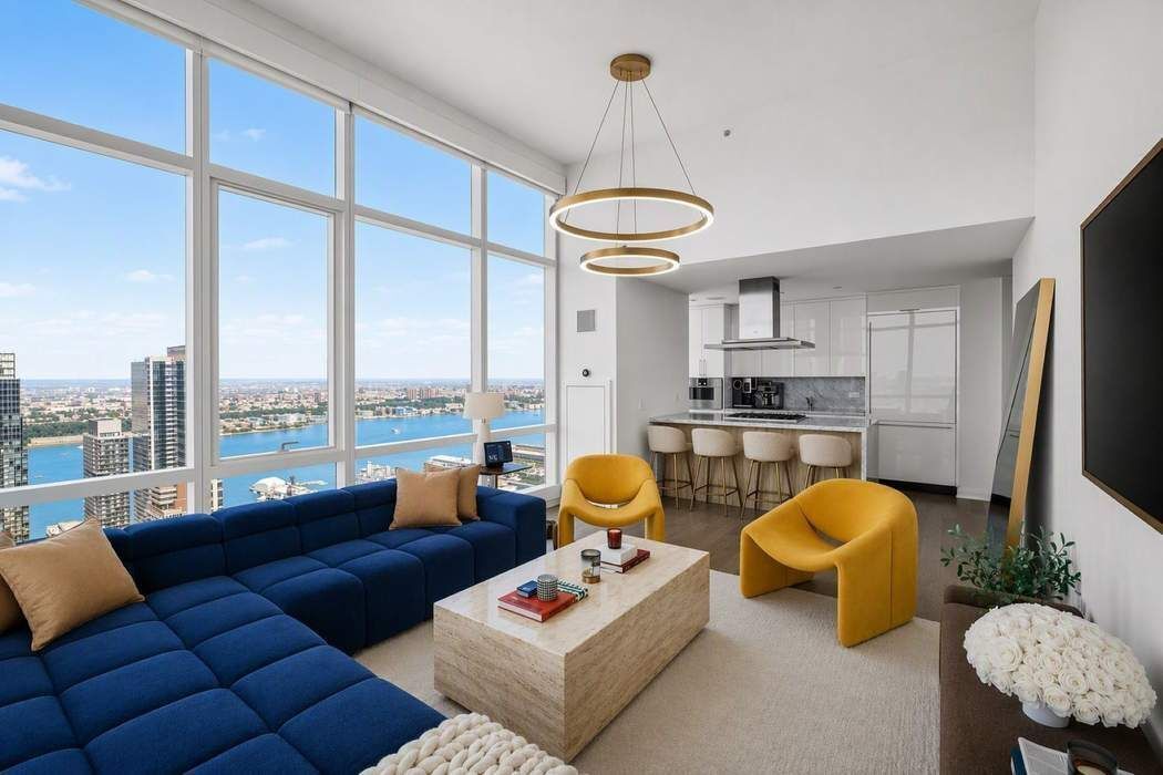 460 West 42nd Street Penthouse 1J Clinton New York NY 10036