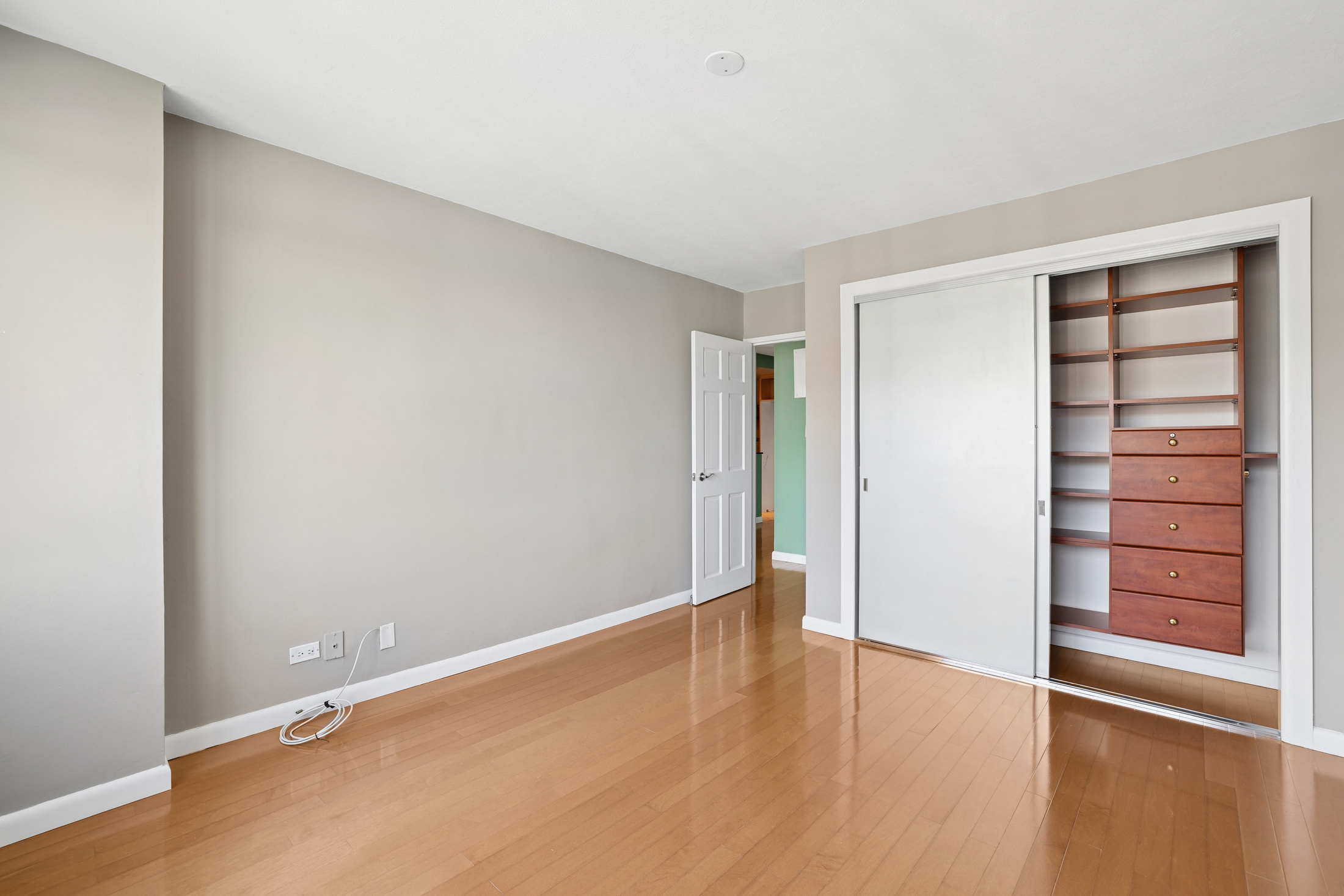18-15 215th Street 15L Bay Terrace Queens NY 11360