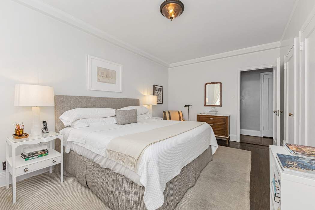 7 Gracie Square 6C Upper East Side New York NY 10128