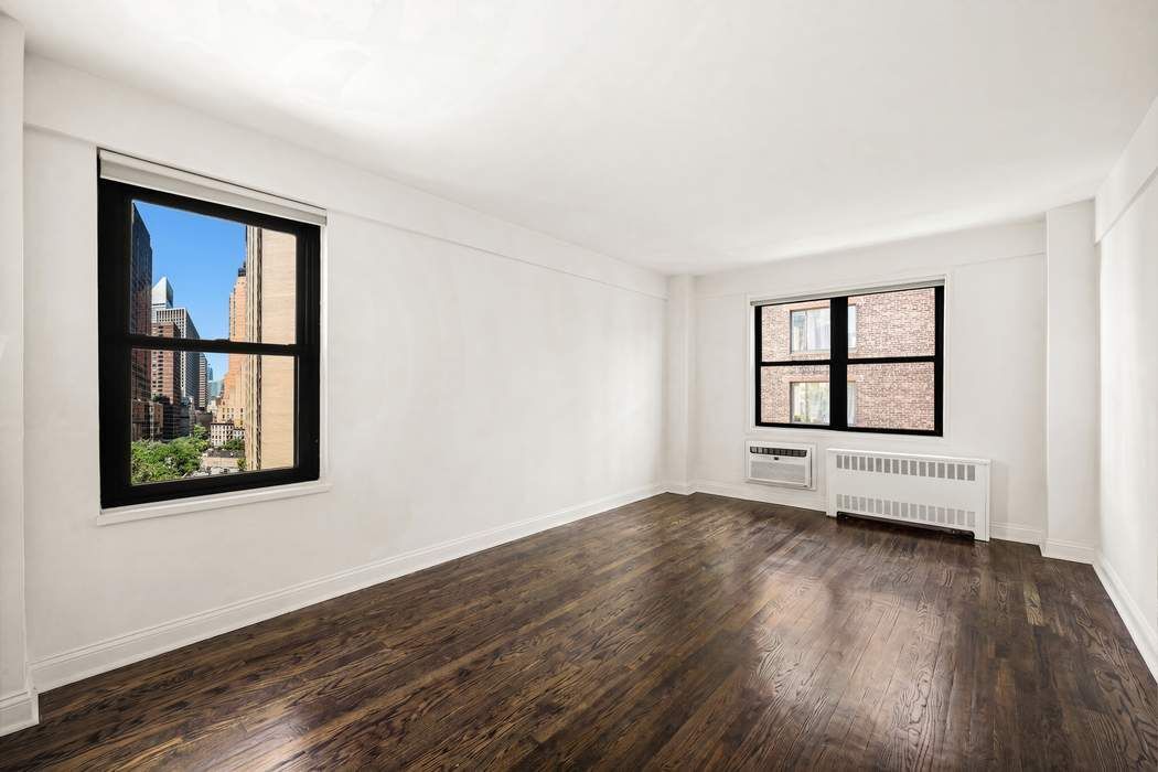 333 East 55th Street 8H Sutton Place New York NY 10022
