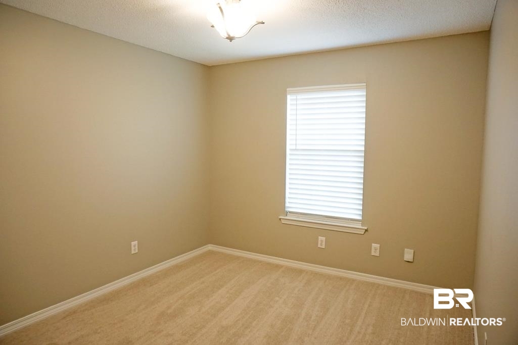 399280 | Photo 12