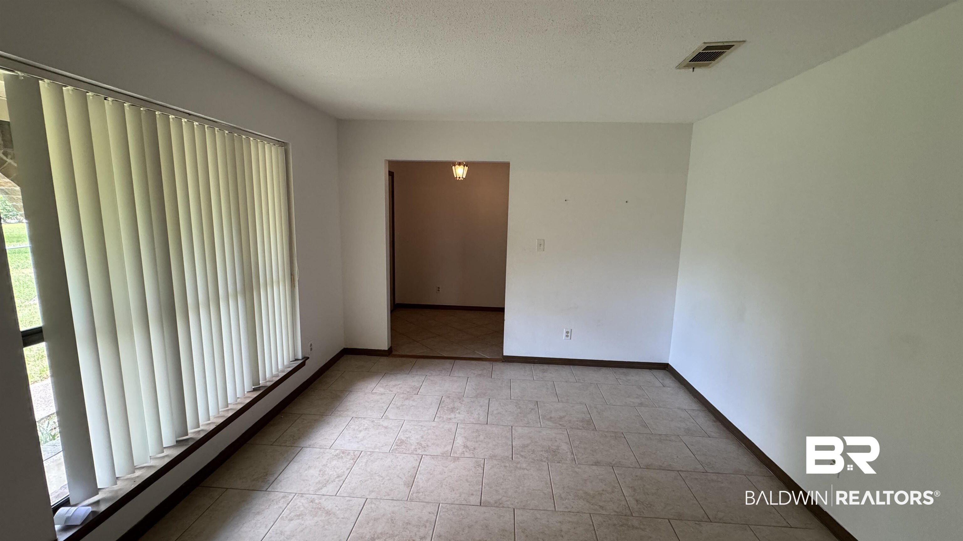 399287 | Photo 21
